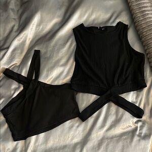 Black Sleeveless Women's Top